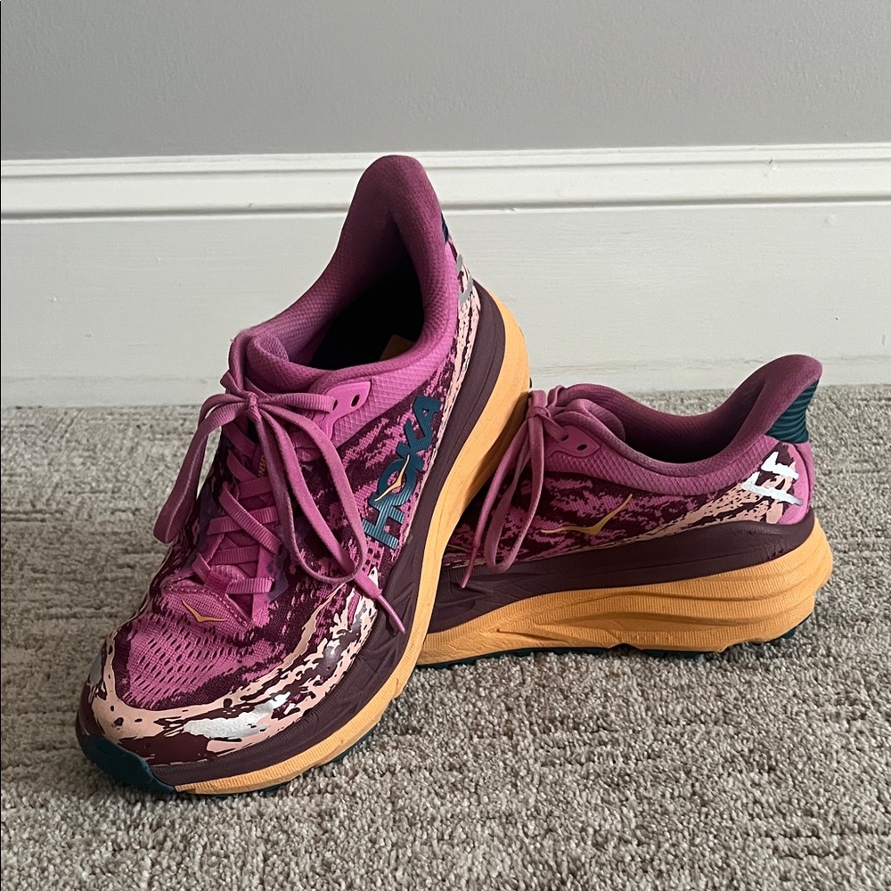 Hoka Stinson 7 Women's Vibrant Pink and Gold Athletic Shoes